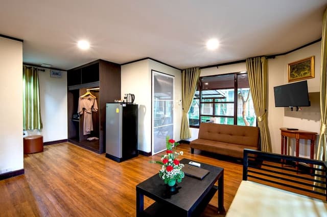 Junior Garden Villa