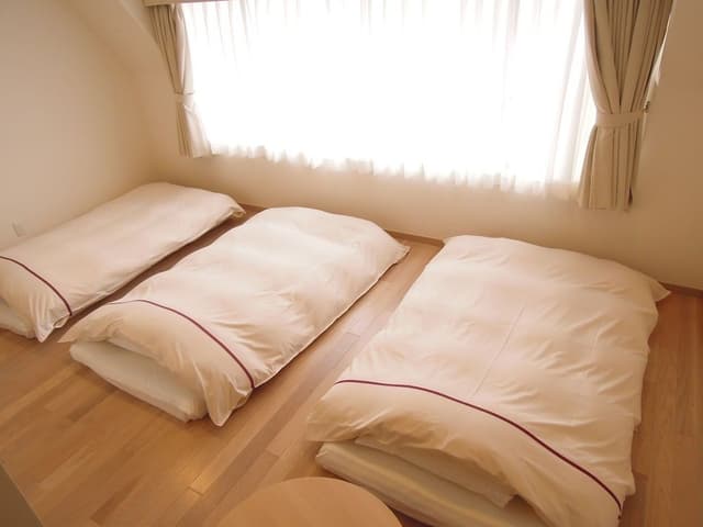 Family Room (4 Japanese Futons)