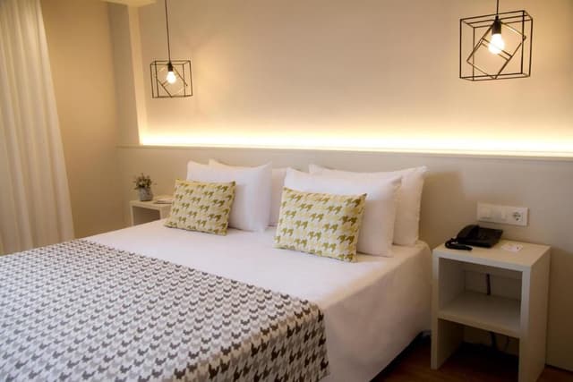 DOUBLE ROOM 2+0