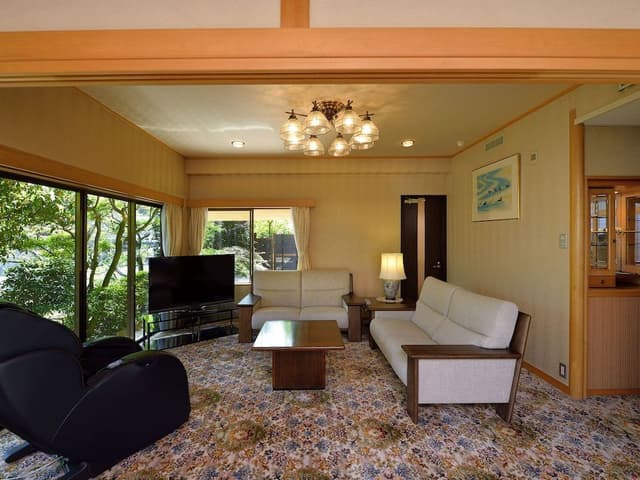 Japanese Western Room (can't serve dinner after 8 PM checkin)