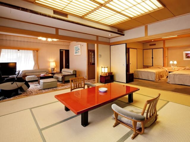 Japanese Western Room (can't serve dinner after 8 PM checkin)