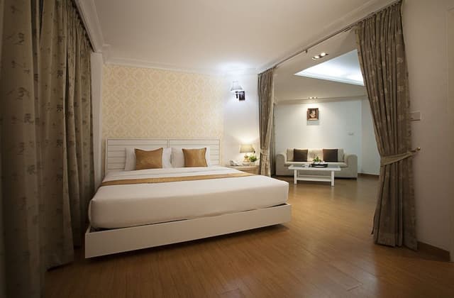 Luxury Suite
