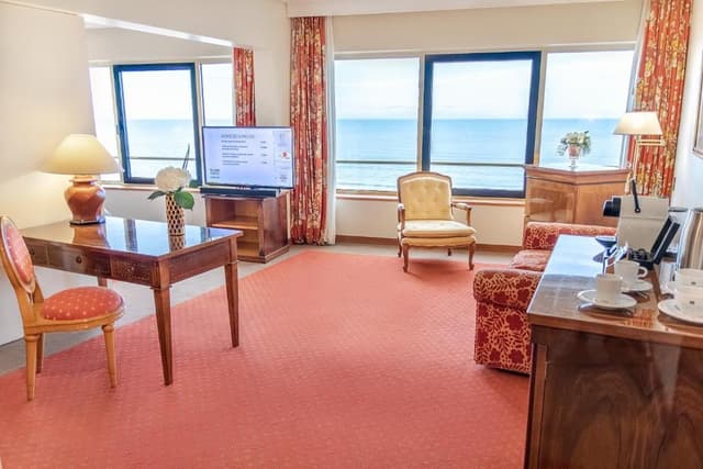 Deluxe Junior Suite