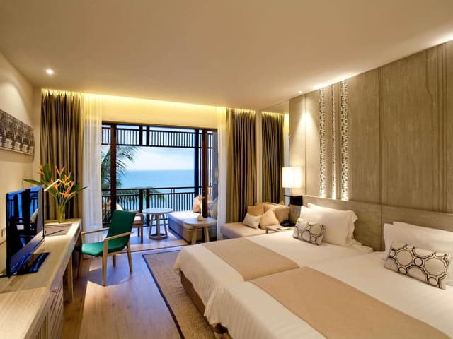Room, 1 King Bed (Ocean)