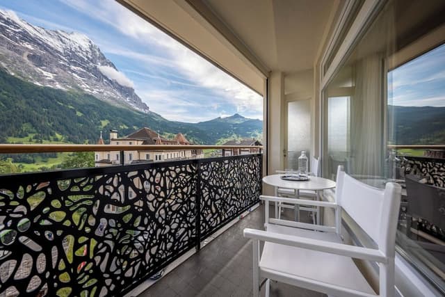 Deluxe double room Eiger View with balcony