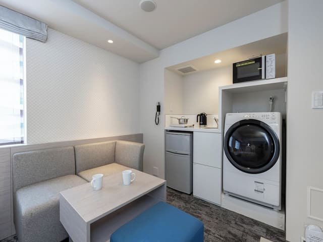 [3 Person Use] Superior Twin Room with 2 Single Beds and Extra Bed Room with Washer-Dryer