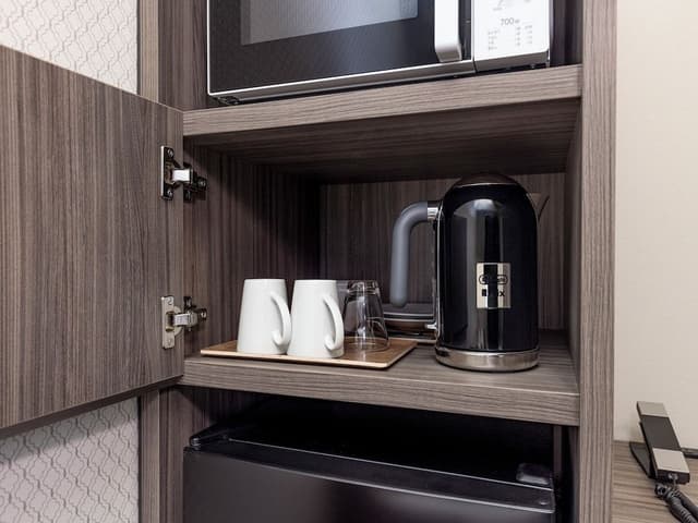 [1 Person Use] Moderate Double Room with Small Double Bed Room with Washer-Dryer