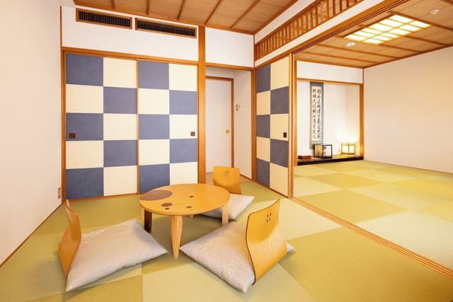 [Non-Smoking] Suite Room