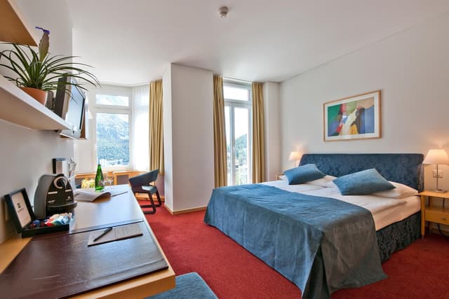 Junior Suite with Lake View