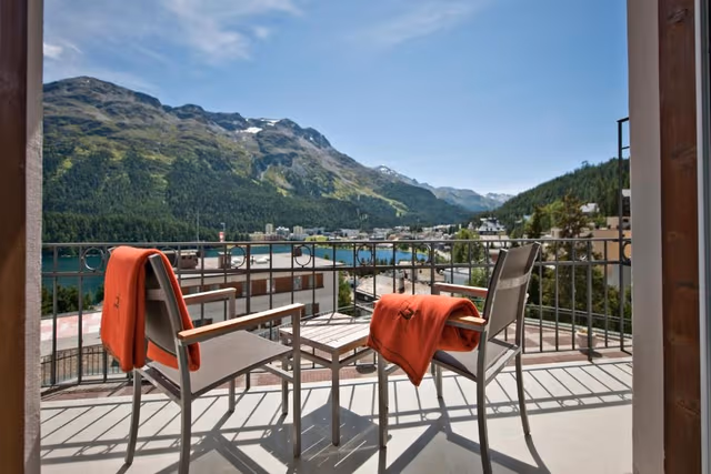 Superior Double Room with Lake View