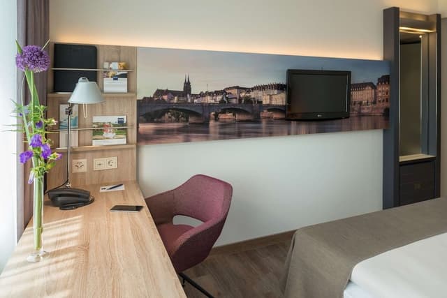 Essential Double Room