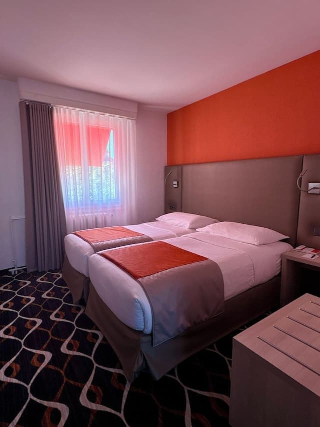 Junior Room, 2 Twin Beds