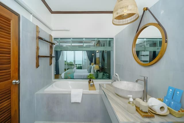 Grand Room, Sea View