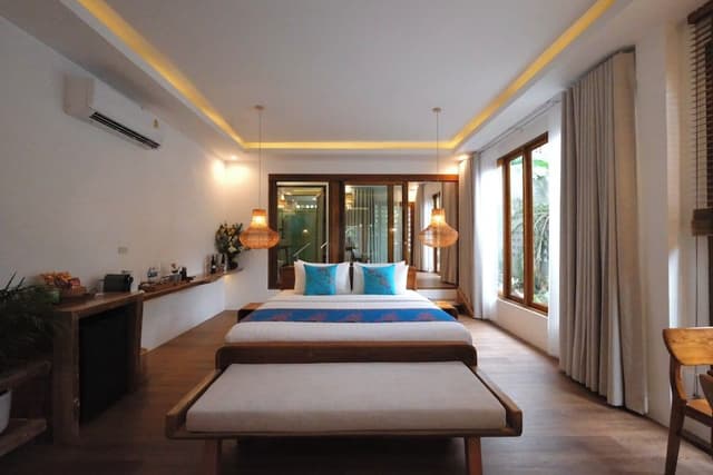 Jacuzzi Suite