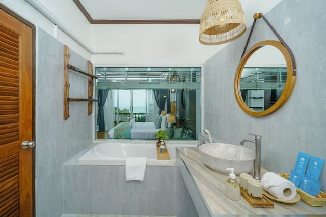 Grand Room, Sea View
