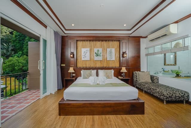 Grand Room, Sea View