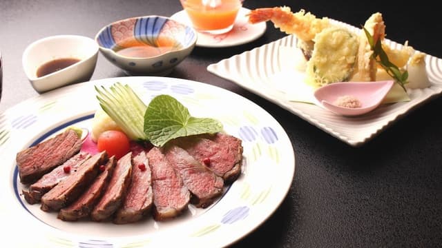 Japanese-Style Corner Room Steak Dinner [Check-in before 6 PM] and Breakfast Non Smoking