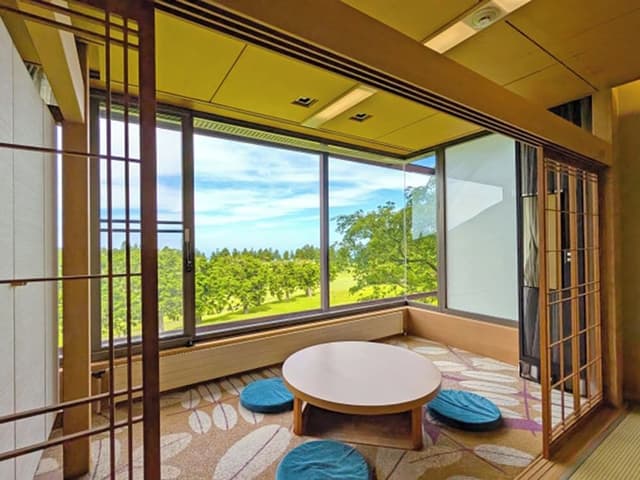 Japanese-Style Corner Room Steak Dinner [Check-in before 6 PM] and Breakfast Non Smoking