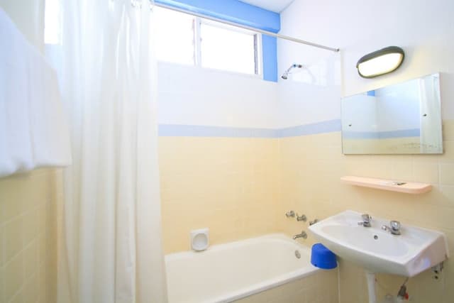Comfort Triple Room, 1 Bedroom, Private Bathroom, City View
