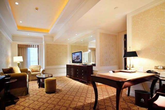 Business Suite