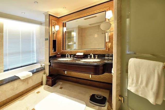 Business Suite