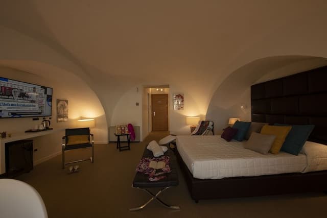 Deluxe Double Room, Bathtub, City View