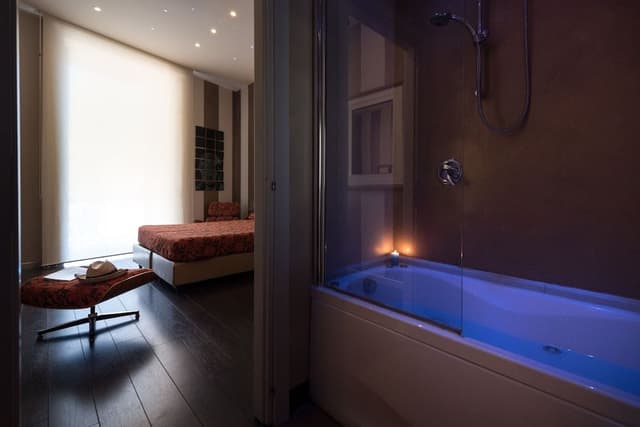 Classic Double Room, Jetted Tub, Partial Sea View
