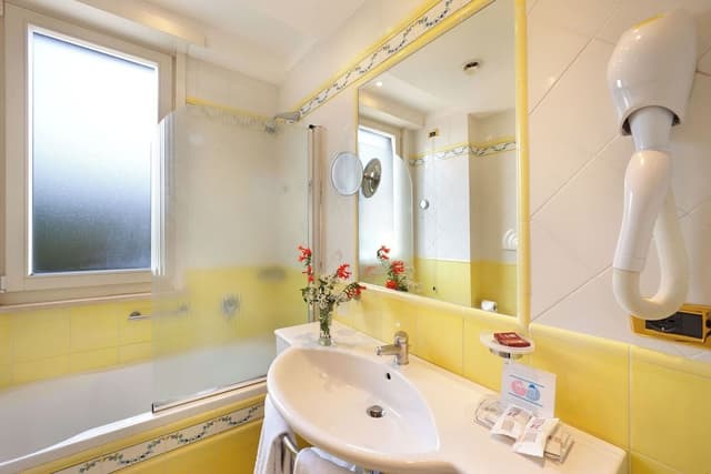 Classic Double Room, Balcony