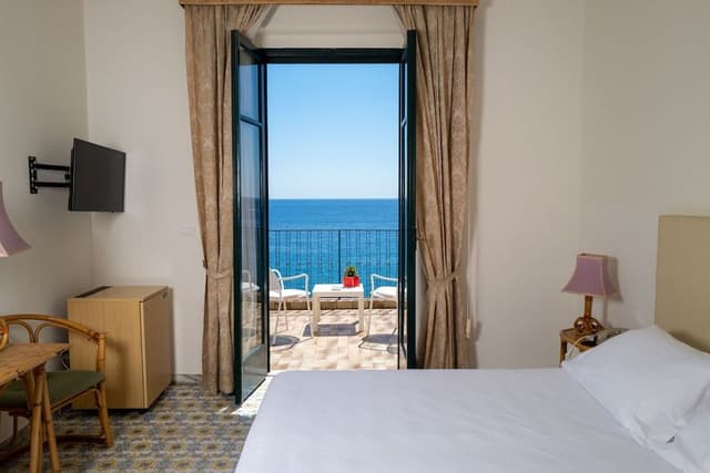 Superior Double Room Single Use, Terrace, Sea View