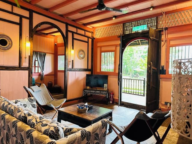 Johor House with Pool View
