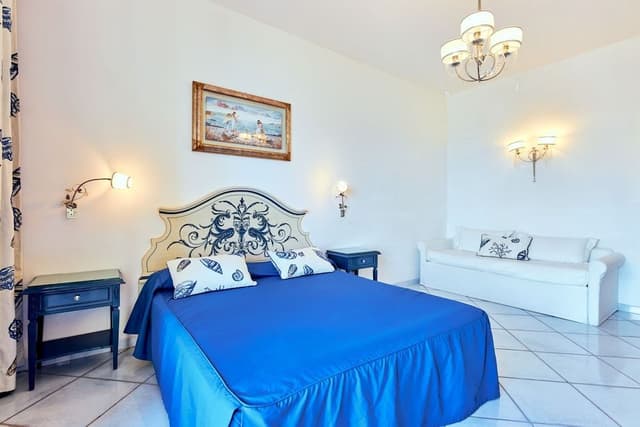 Deluxe Room, 1 Bedroom, Sea View