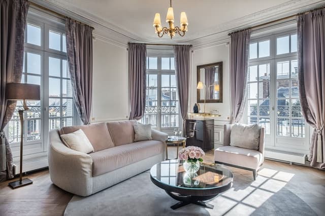 Signature Suite