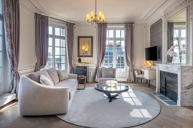 Signature Suite
