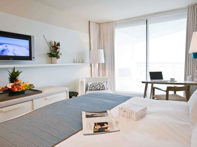 Classic Room, 1 King Bed, Terrace, Partial Sea View
