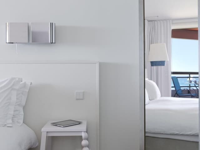 Superior Suite, 1 King Bed, Terrace