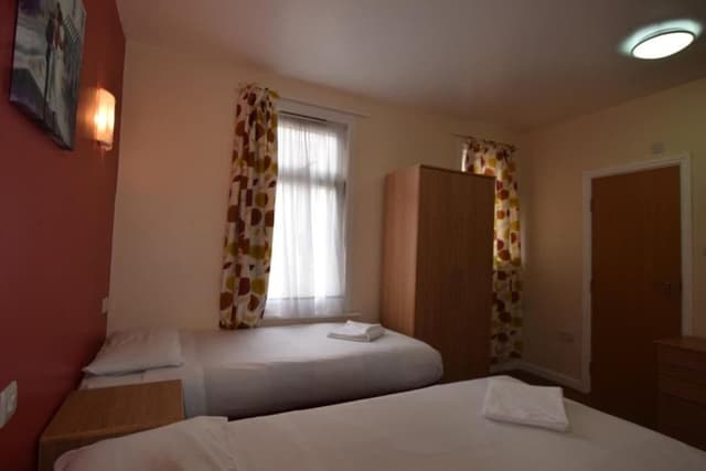 Twin Room, 2 Twin Beds