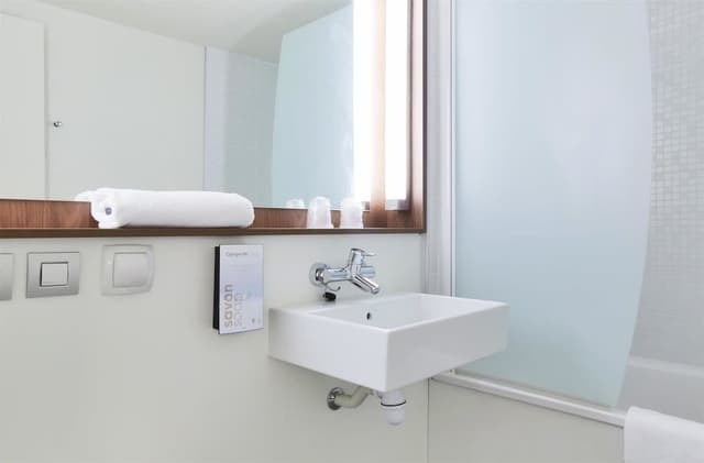 Standard Room, 1 Double Bed
