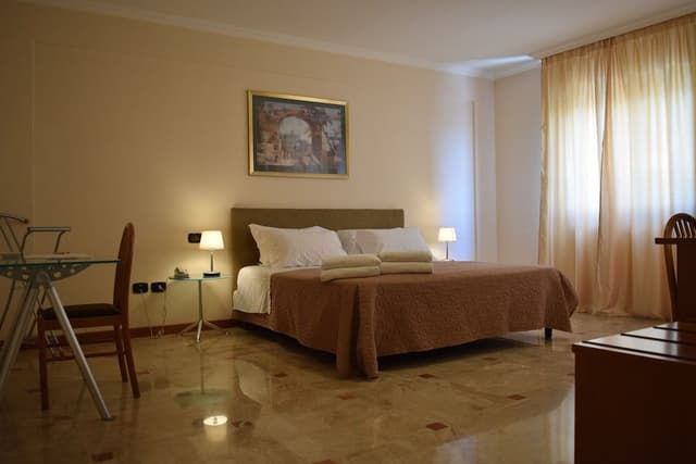 Double Room Single Use