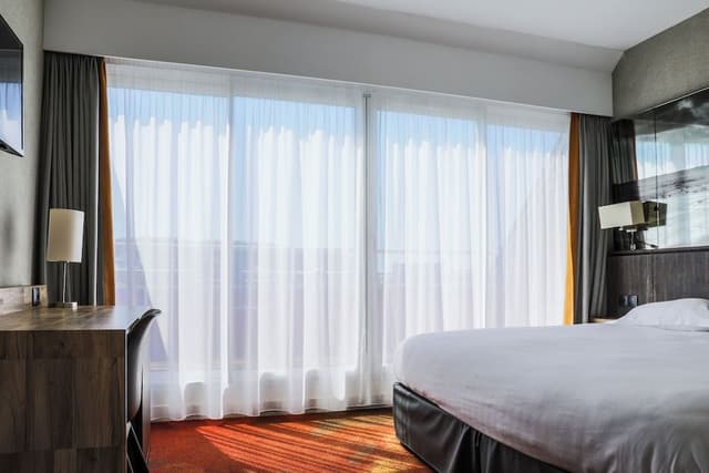 La Digue Room with Balcony