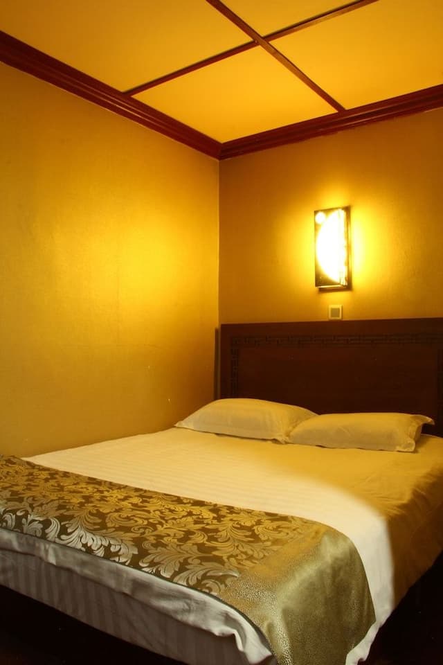 Deluxe Single Room
