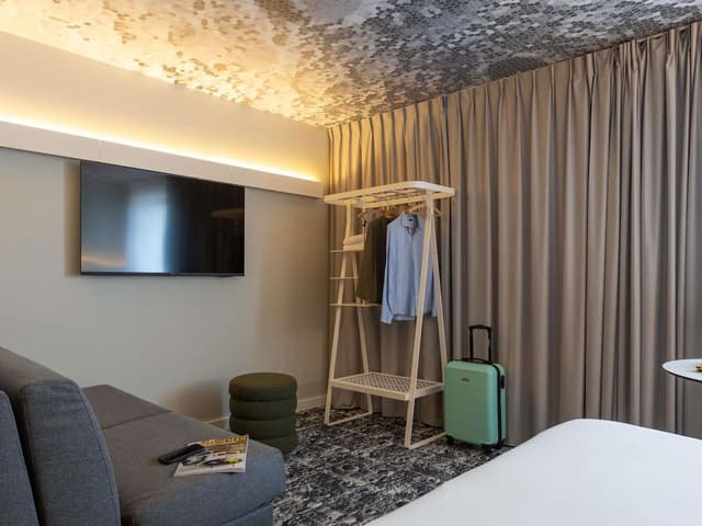 Family Room, 1 Double Bed and 1 Double Sofa Bed or 2 Single Sofa Beds