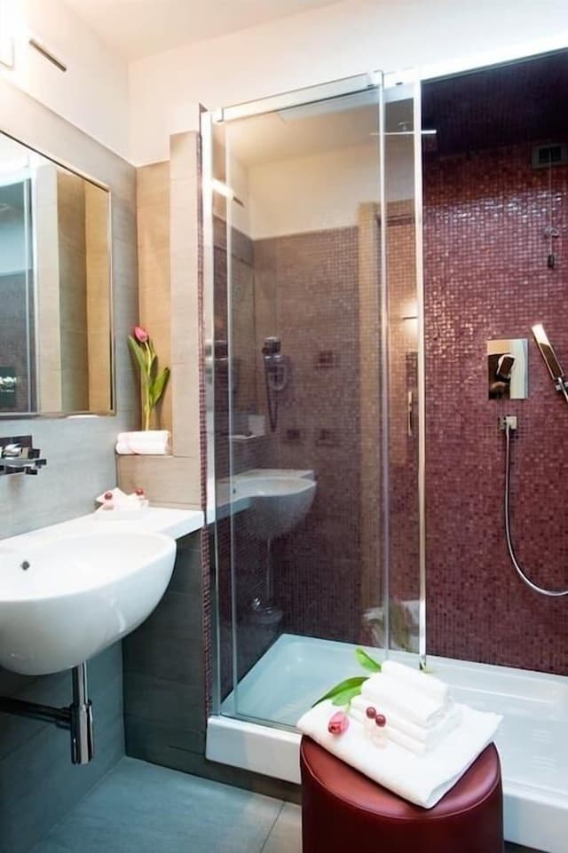 Double Room, Annex Building