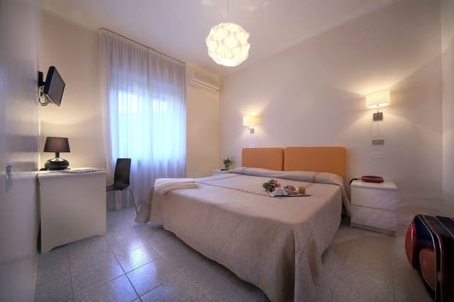 Double Room Single Use