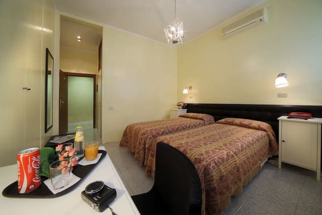 Standard Room, 2 Twin Beds