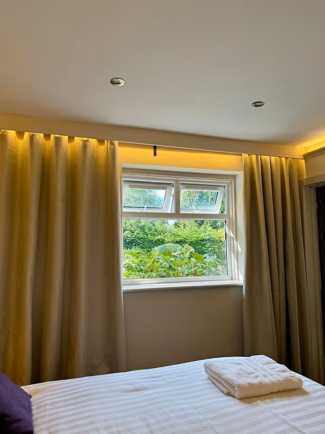 Deluxe Double Room, Ensuite, Garden View
