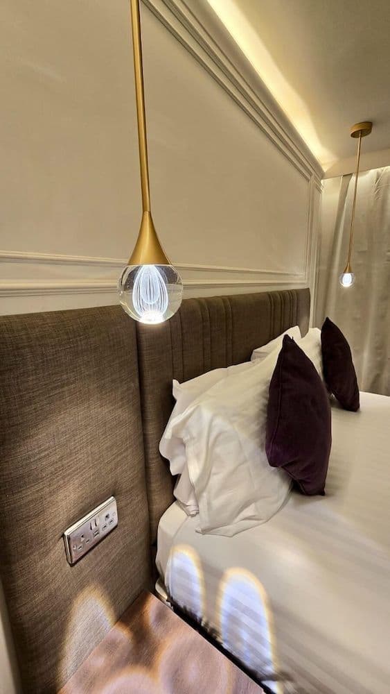 Deluxe Double Room, Ensuite, Garden View