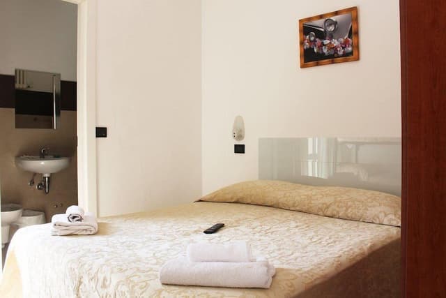 Basic Double or Twin Room, Balcony