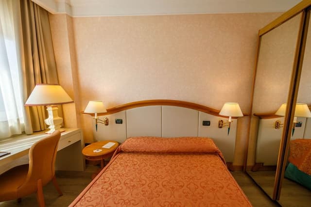 Classic Triple Room