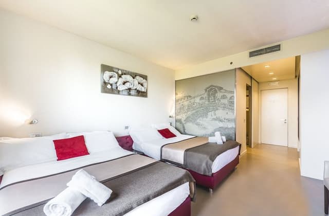 Superior Quadruple Room