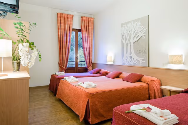 Classic Triple Room